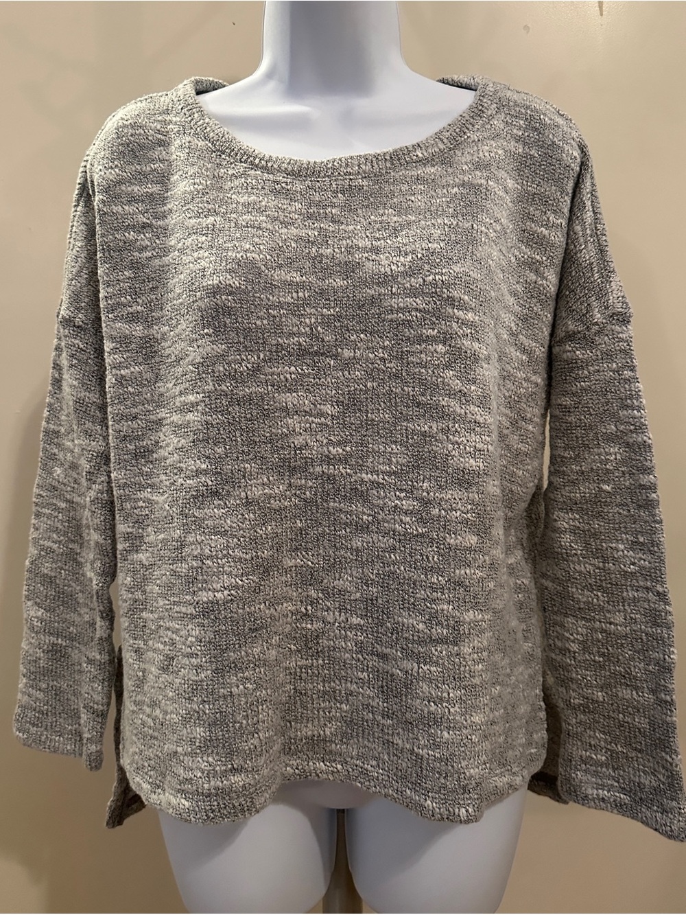 Sanctuary Heathered Grey Scoop Neck Knit Sweater